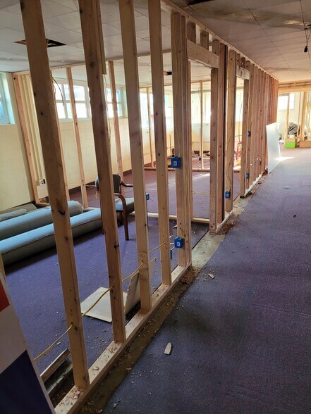 More Photos Of 314 Academy St, Kelso Office For Sale