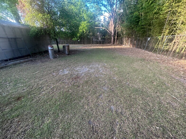 More Photos Of 4456 Rosemary St, Williston Office For Sale