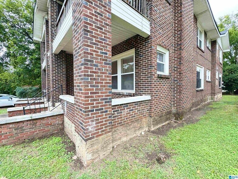 More Photos Of 737 40th Pl, Fairfield Multifamily For Sale