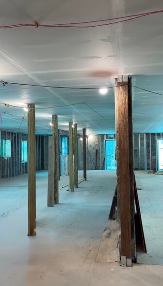 More Photos Of 639 Teaneck Rd, Teaneck Office For Lease