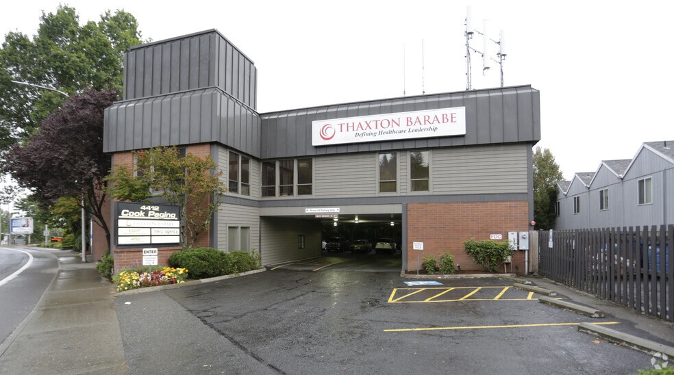 Primary Photo Of 4412 SW Barbur Blvd, Portland Medical For Lease