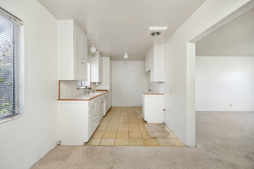 More Photos Of 1902 Flagler Ln, Redondo Beach Apartments For Sale