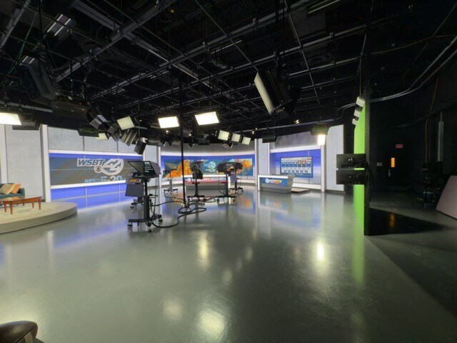 More Photos Of 1301 E Douglas Rd, Mishawaka Office For Sale