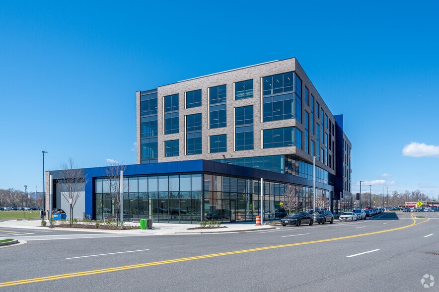 More Photos Of 950 Harry S Truman Dr N, Largo Medical For Lease