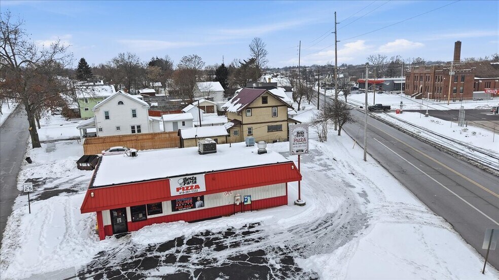 More Photos Of 547 E Main St, Ashland Restaurant For Sale