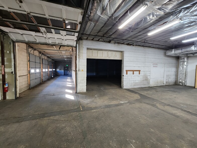More Photos Of 3209 Atlantic Ave, Allenwood Showroom For Sale