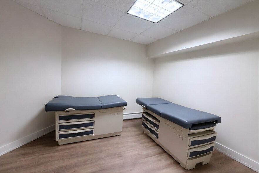 More Photos Of 650 Bergen Ave, Jersey City Medical For Lease