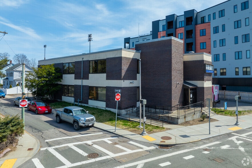 More Photos Of 46 Leo Birmingham Pky, Brighton Office For Sale