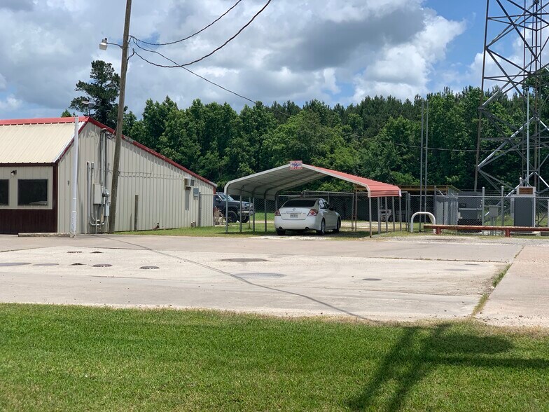 More Photos Of 17186 Highway 321, Dayton Storefront Retail Office For Sale