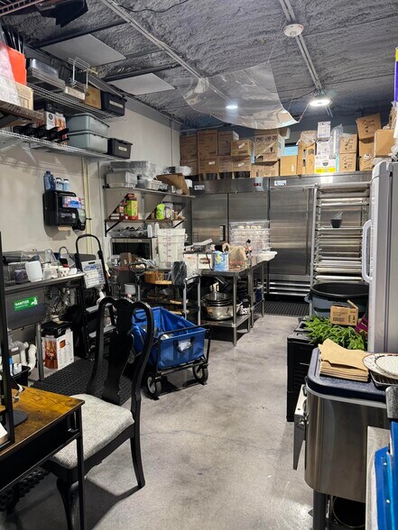 More Photos Of 235 NE Watula Ave, Ocala Restaurant For Sale