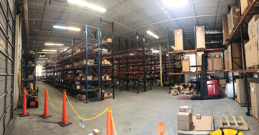 More Photos Of 1816 Underwood Blvd, Delran Warehouse For Lease
