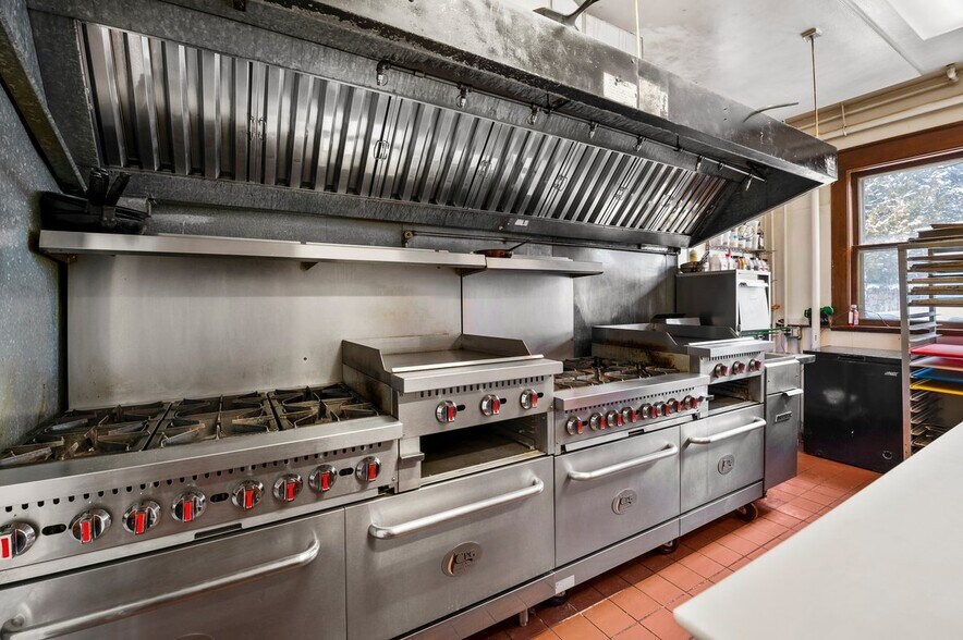 More Photos Of 39 Interlaken Ave, Lake Placid Hotel For Sale