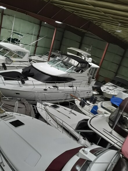 More Photos Of 800 S Washington Ave, Ludington Marina For Sale
