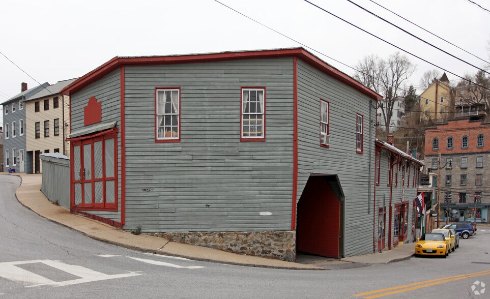 More Photos Of 3720 Maryland Ave, Ellicott City Freestanding For Lease