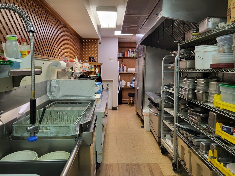 More Photos Of 531-533 N Main St, Canton Storefront Retail Residential For Sale