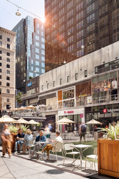 More Photos Of 700 S Flower St, Los Angeles Office For Lease