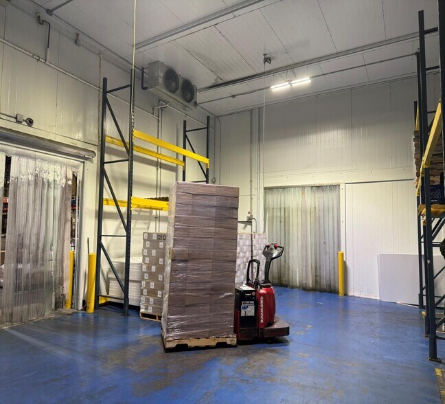 More Photos Of 4800 S Spoede Ln, Warrenton Refrigeration Cold Storage For Sale
