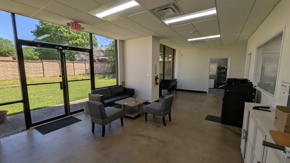 More Photos Of 315 Harwood Rd, Bedford Loft Creative Space For Lease