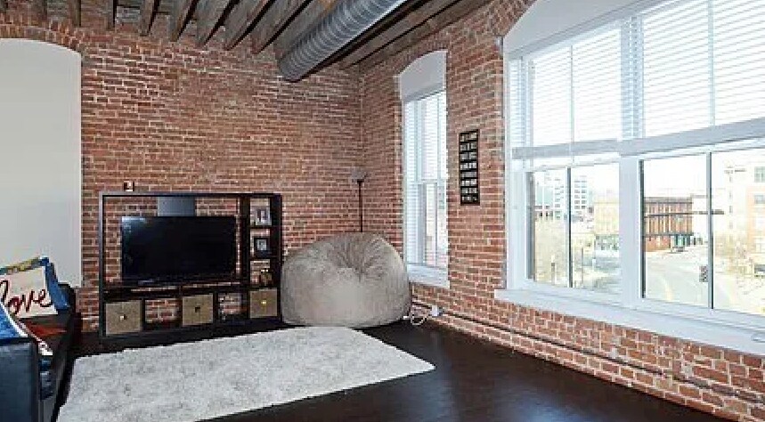 More Photos Of 212 7th St E, Saint Paul Apartments For Sale