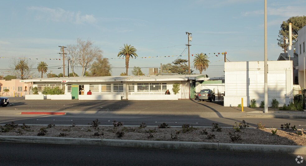 More Photos Of 12606 Long Beach Blvd, Lynwood Carwash For Lease