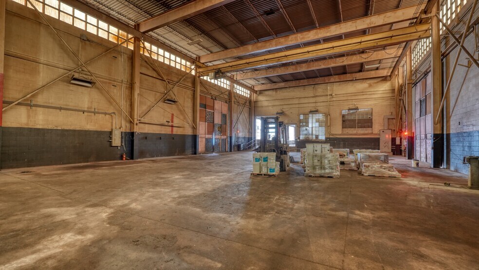 More Photos Of 120 Graham St, Zanesville Warehouse For Sale