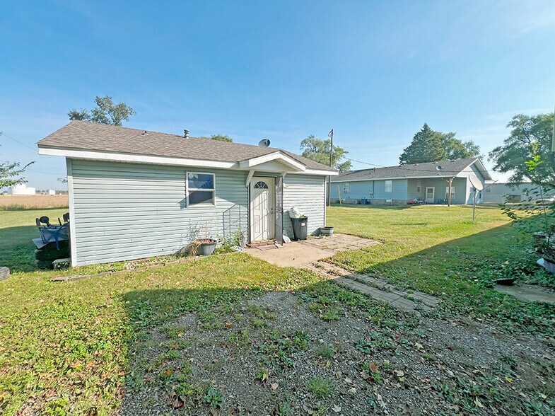 More Photos Of 9050 W Harristown Rd, Harristown Apartments For Sale