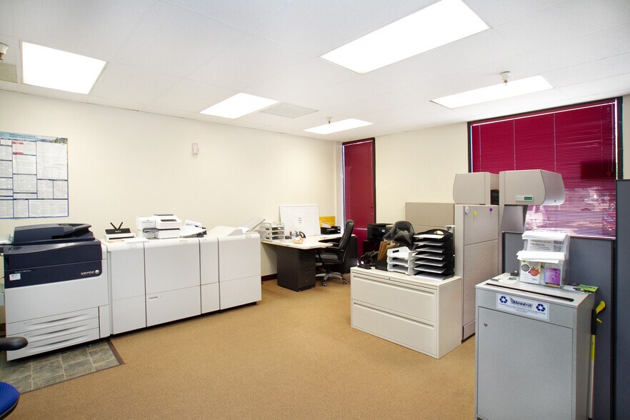 More Photos Of 1811 S 7th St, San Jose Warehouse For Sale