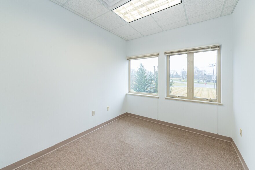 More Photos Of 1 Wilson Dr, Sparta Medical For Sale