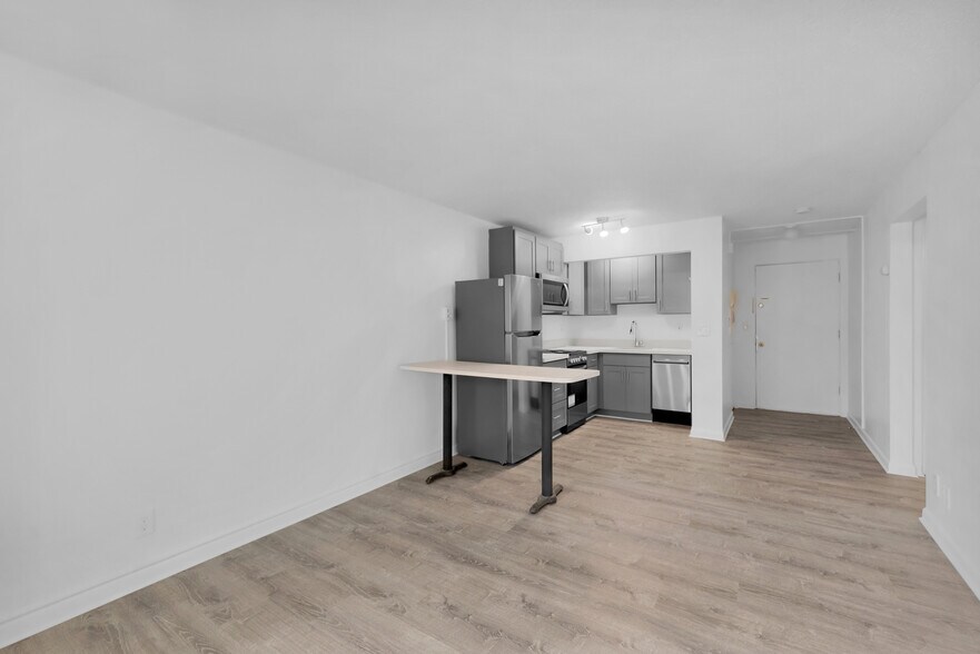 More Photos Of 2424 E Denny Way, Seattle Apartments For Sale