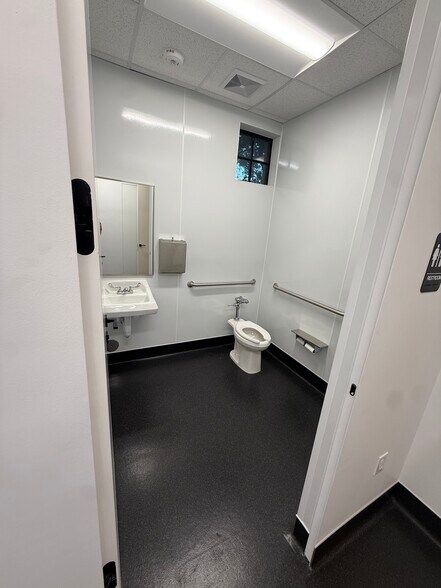 More Photos Of 20811 Westheimer Pkwy, Katy Medical For Lease