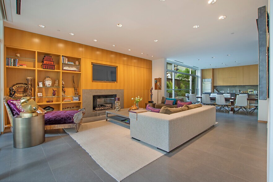 More Photos Of , Dallas Unknown For Sale