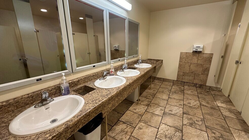 More Photos Of 1381 Dinosaur trail, Drumheller Storefront For Sale