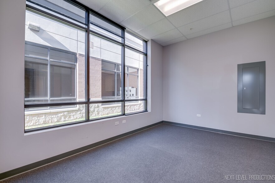 More Photos Of 459 Dunham Rd, St Charles Medical For Sale