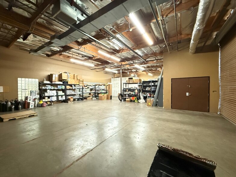 More Photos Of 3250 N Colorado St, Chandler Warehouse For Lease