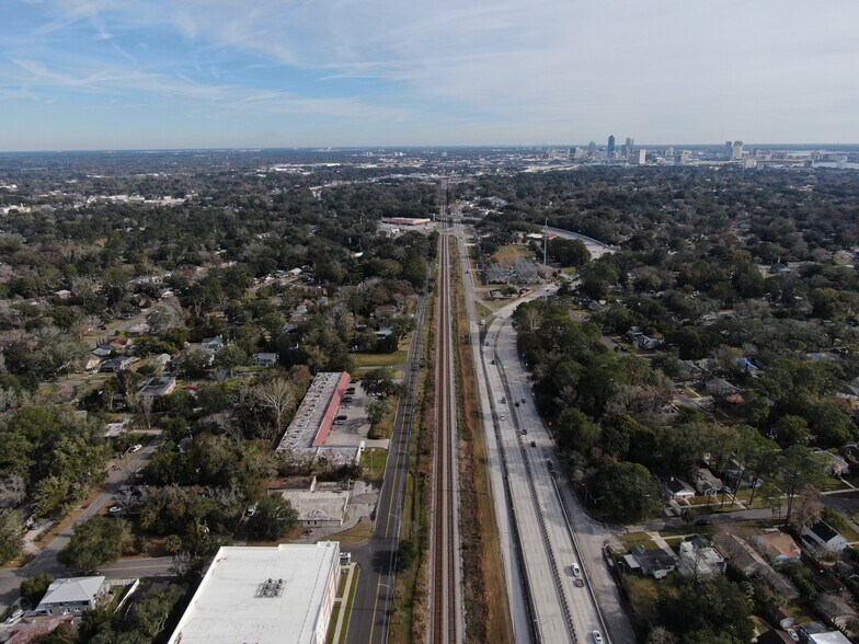 More Photos Of 3325 Plymouth St, Jacksonville Unknown For Lease