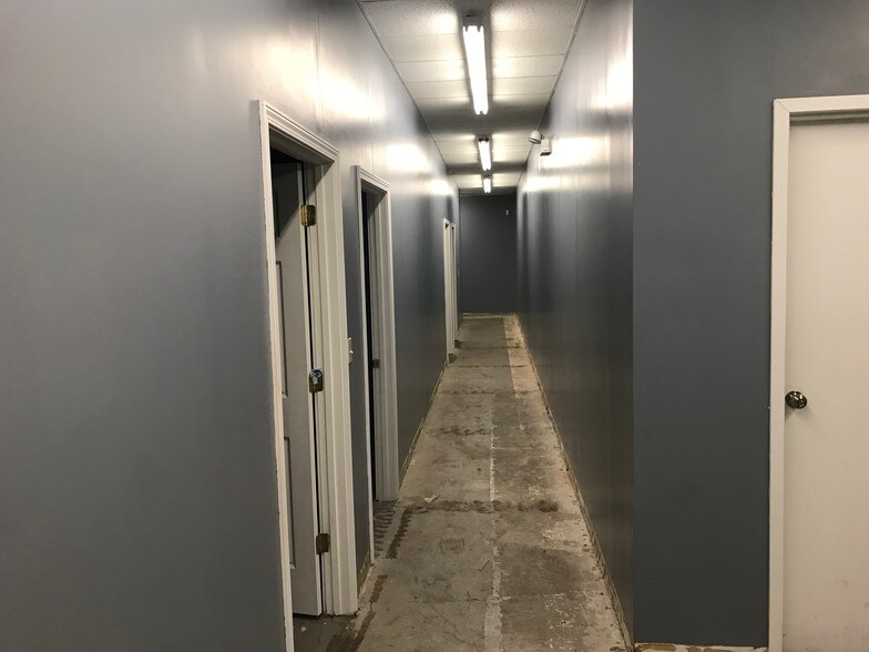 More Photos Of 4118 W Division St, Chicago Warehouse For Sale