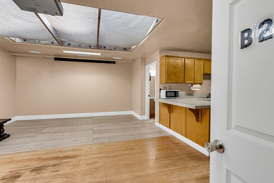 More Photos Of 1029 Tennessee St, Vallejo Storefront For Lease