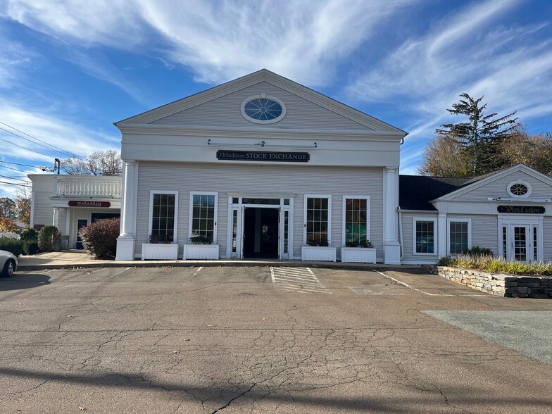 Primary Photo Of 170 Boston Post Rd, Madison Storefront Retail Office For Lease