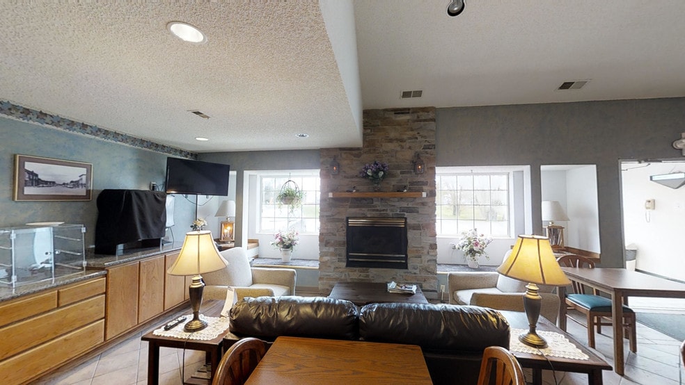 More Photos Of 960 2nd St NW, Aitkin Hotel For Sale