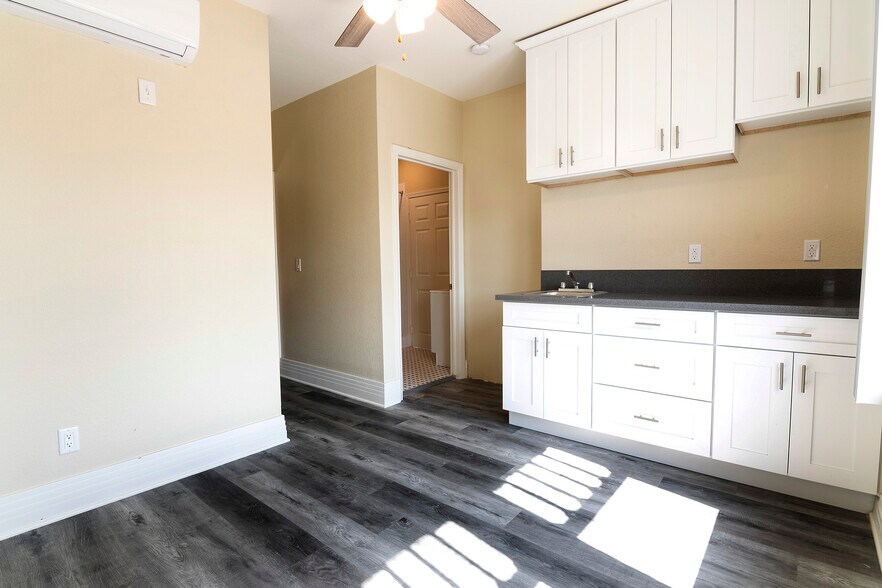 More Photos Of 1703 Toberman St, Los Angeles Apartments For Sale