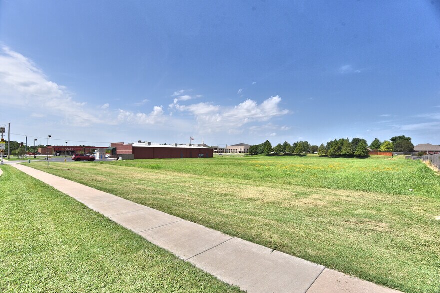 More Photos Of E 86th St N @ NW cor 145th E Ave, Owasso Land For Sale