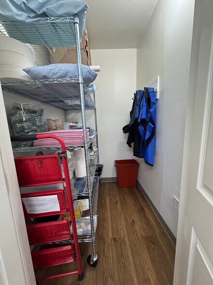 More Photos Of 406 15th St, Brooklyn Apartments For Lease