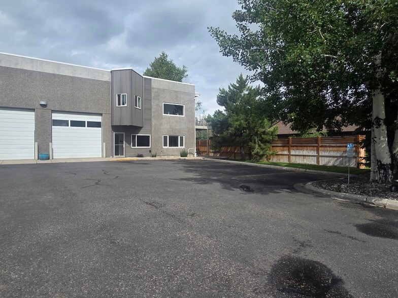 More Photos Of 2339 Birdie Dr, Bozeman Warehouse For Lease