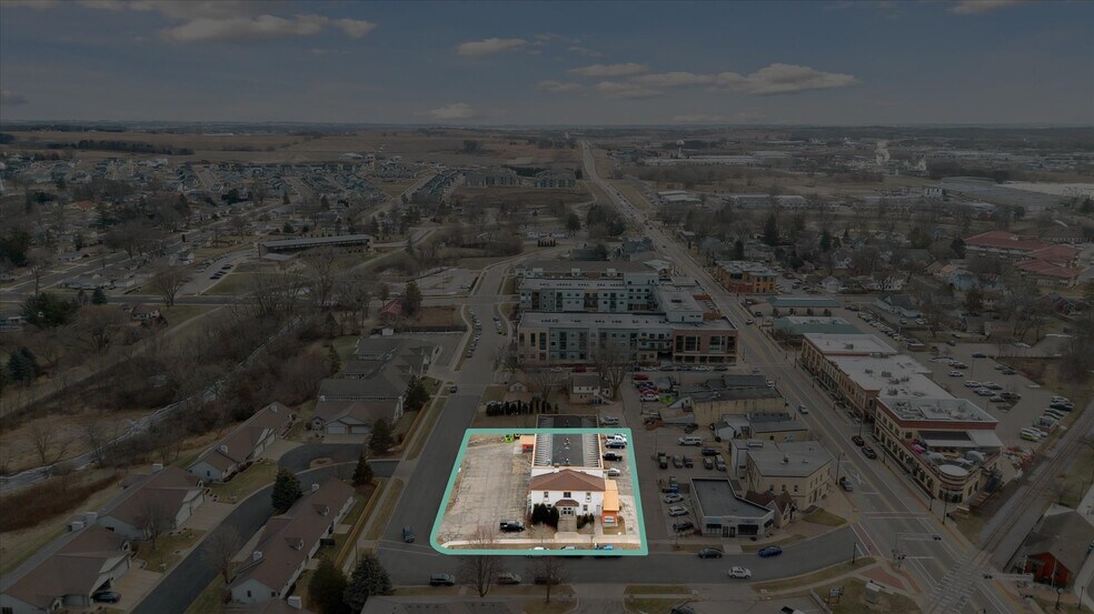 More Photos Of 107 Baker St, Waunakee Storefront Retail Office For Sale