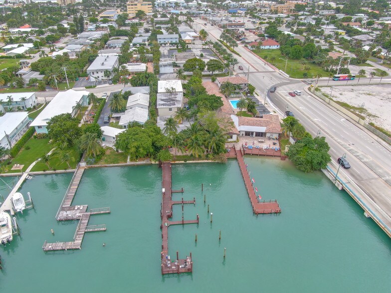 More Photos Of 2615 Lake Dr, West Palm Beach Rehabilitation Center For Sale