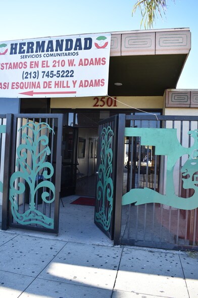 More Photos Of 2501 S Hill St, Los Angeles Office For Sale