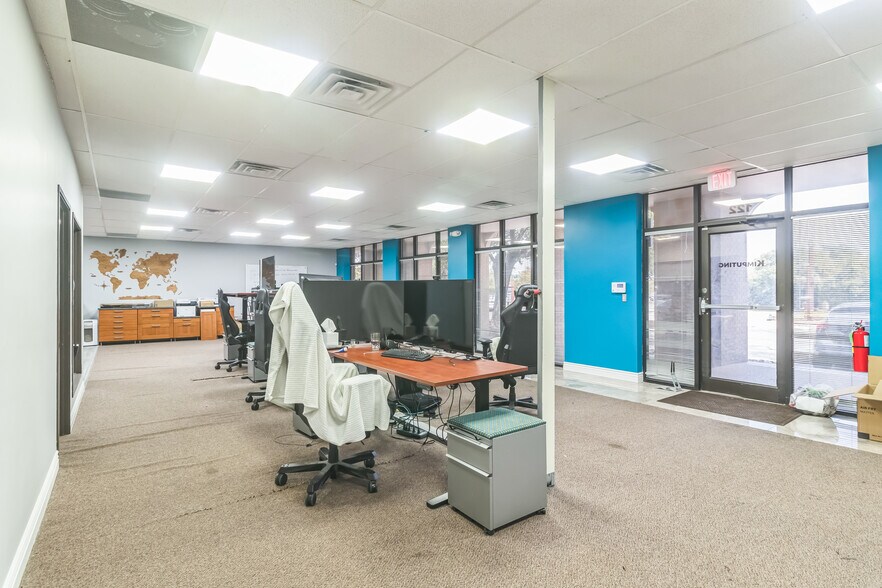 More Photos Of 16333 S Great Oaks Dr, Round Rock Medical For Lease
