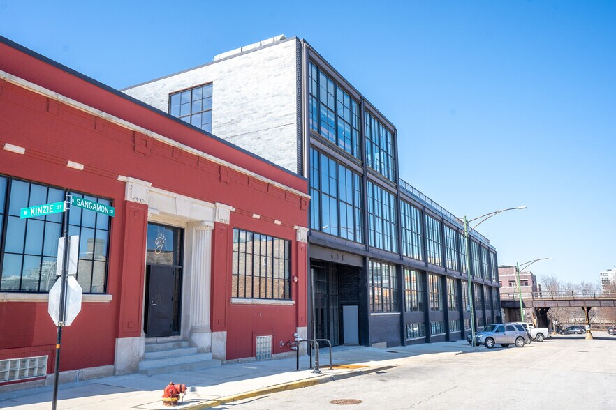 More Photos Of 401 N Morgan St, Chicago Loft Creative Space For Lease