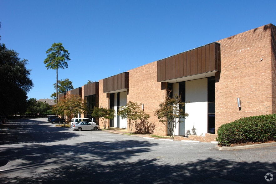 More Photos Of 2700 Middleburg Dr, Columbia Office For Lease