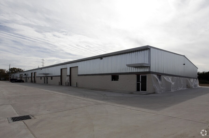 Primary Photo Of 15825 State Highway 249, Houston Unknown For Lease